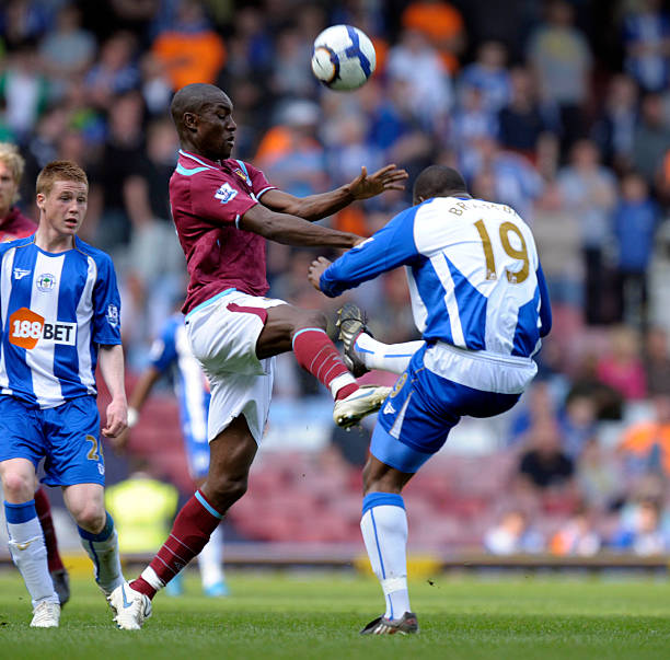 发出斗争的 发出斗争的