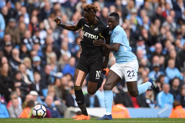 了赛场的激 了赛场的激