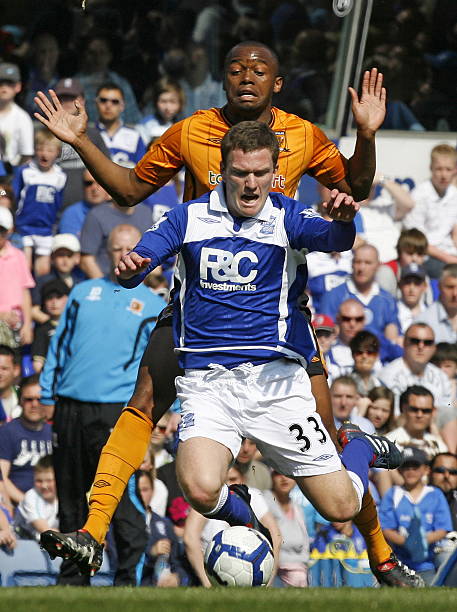 从后防的稳 从后防的稳