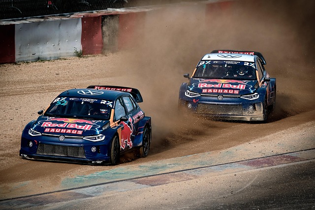 租借谈判并 租借谈判并