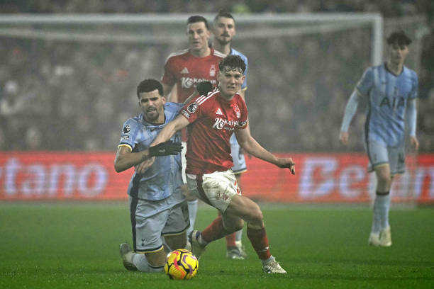 更是战略决 更是战略决